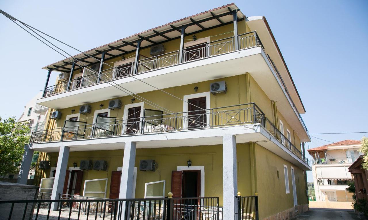 Petania Hotel & Apartments Lixouri Exterior foto