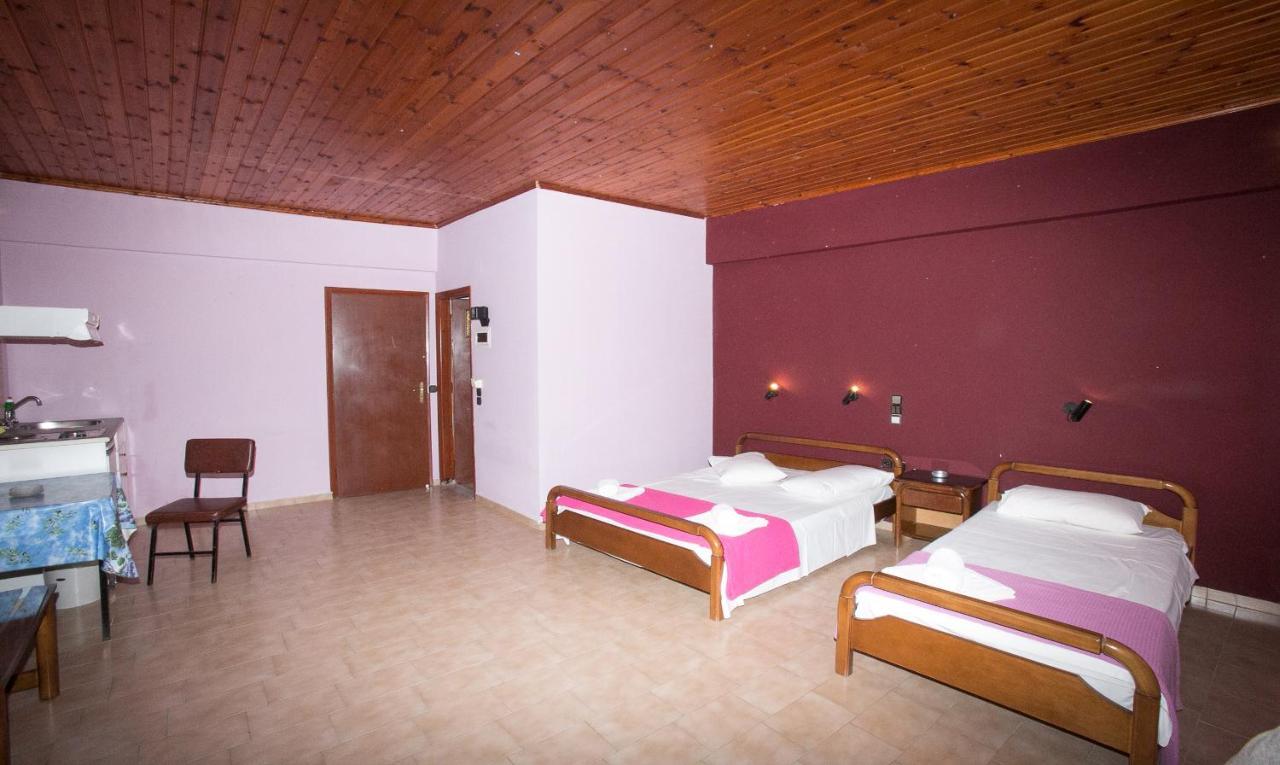 Petania Hotel & Apartments Lixouri Exterior foto